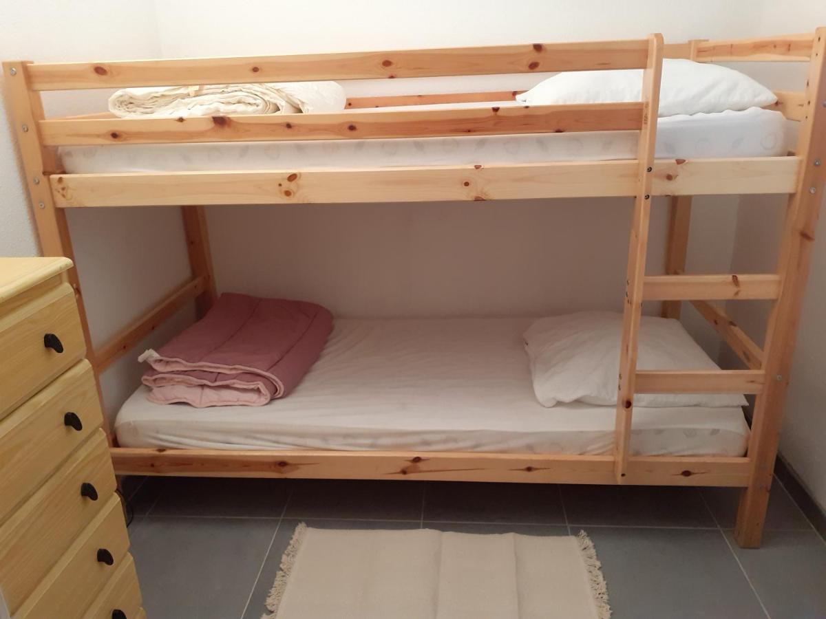 Santocha Apartment *