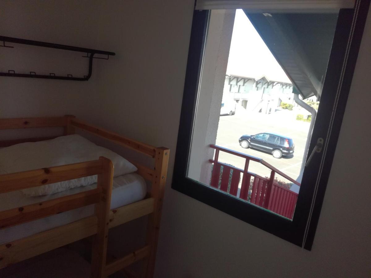 Santocha Apartment *